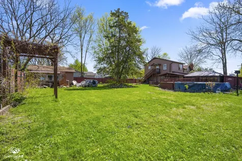103 East Saint Marys Street Minooka IL 60447