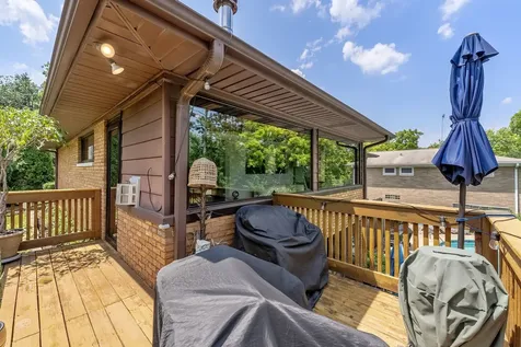 615 20TH Avenue Court East Moline IL 61244