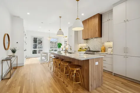 2246 West Lyndale Street Chicago IL 60647
