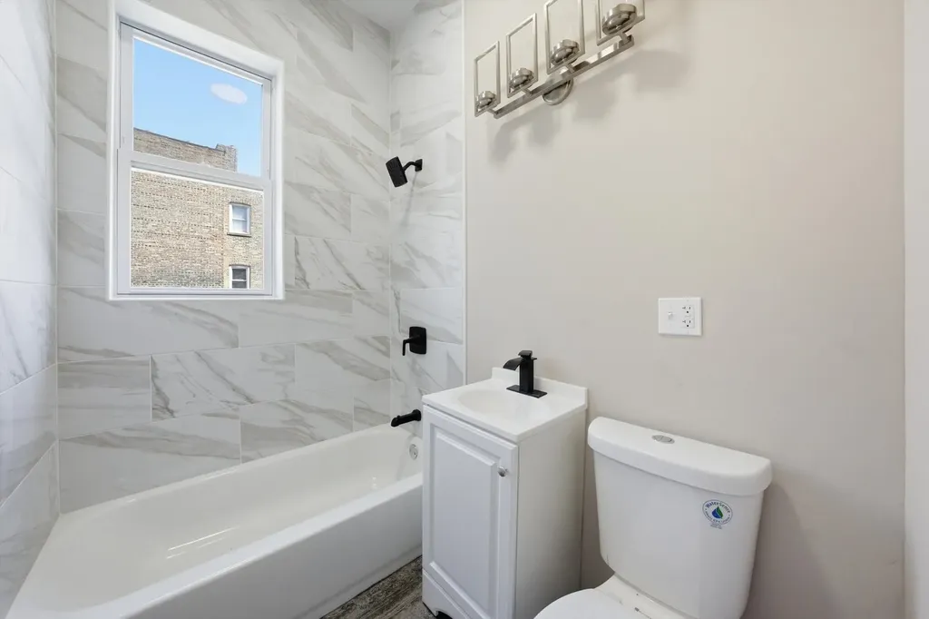 7017 South Normal Boulevard Chicago IL 60621