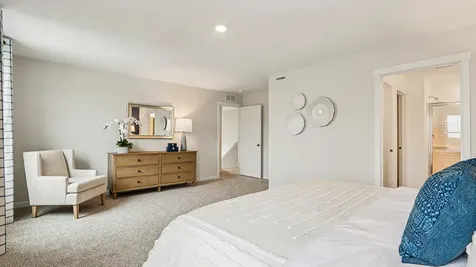 1490 Vintage Drive Oswego IL 60543