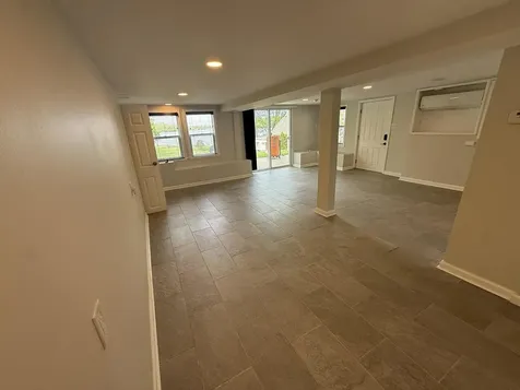 21990 West 6th Street Lake Villa IL 60046