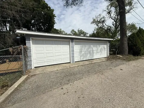 21990 West 6th Street Lake Villa IL 60046