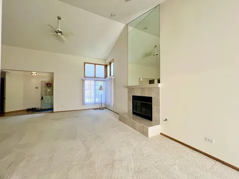 13339 South Oak Hills Parkway Palos Heights IL 60463
