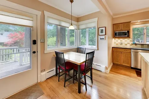 2624 Thayer Street Evanston IL 60201
