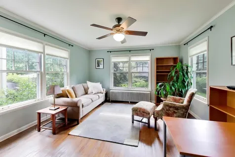 2624 Thayer Street Evanston IL 60201