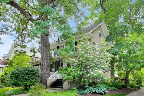 2624 Thayer Street Evanston IL 60201