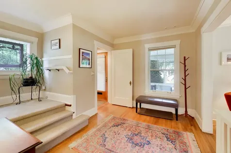 2624 Thayer Street Evanston IL 60201