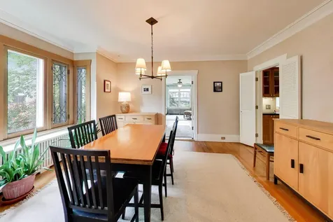 2624 Thayer Street Evanston IL 60201