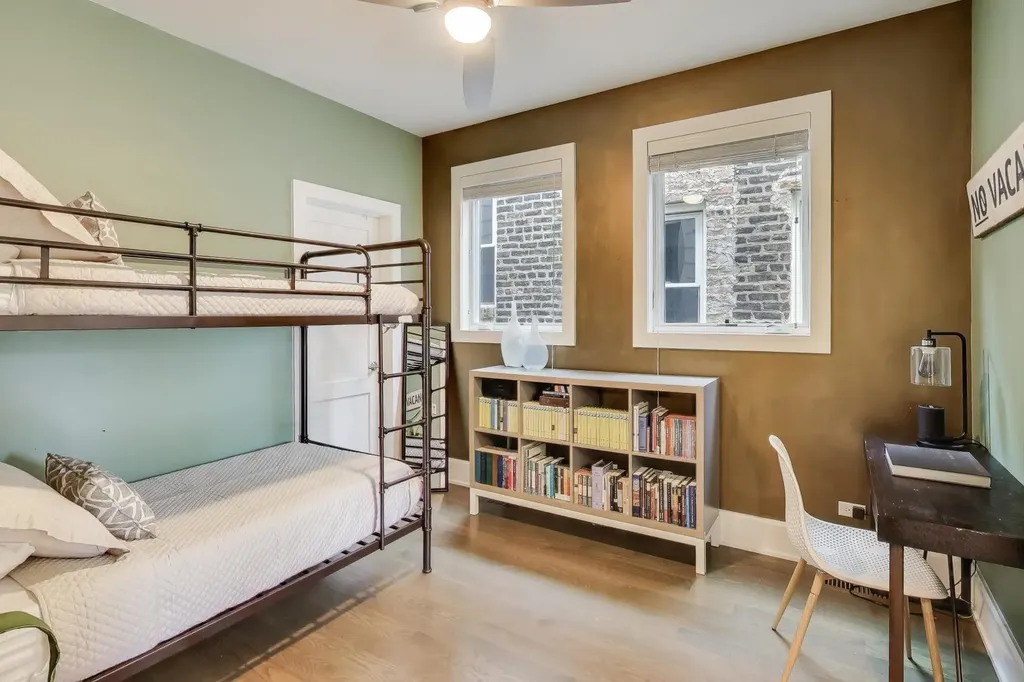 1856 West Huron Street Chicago IL 60622