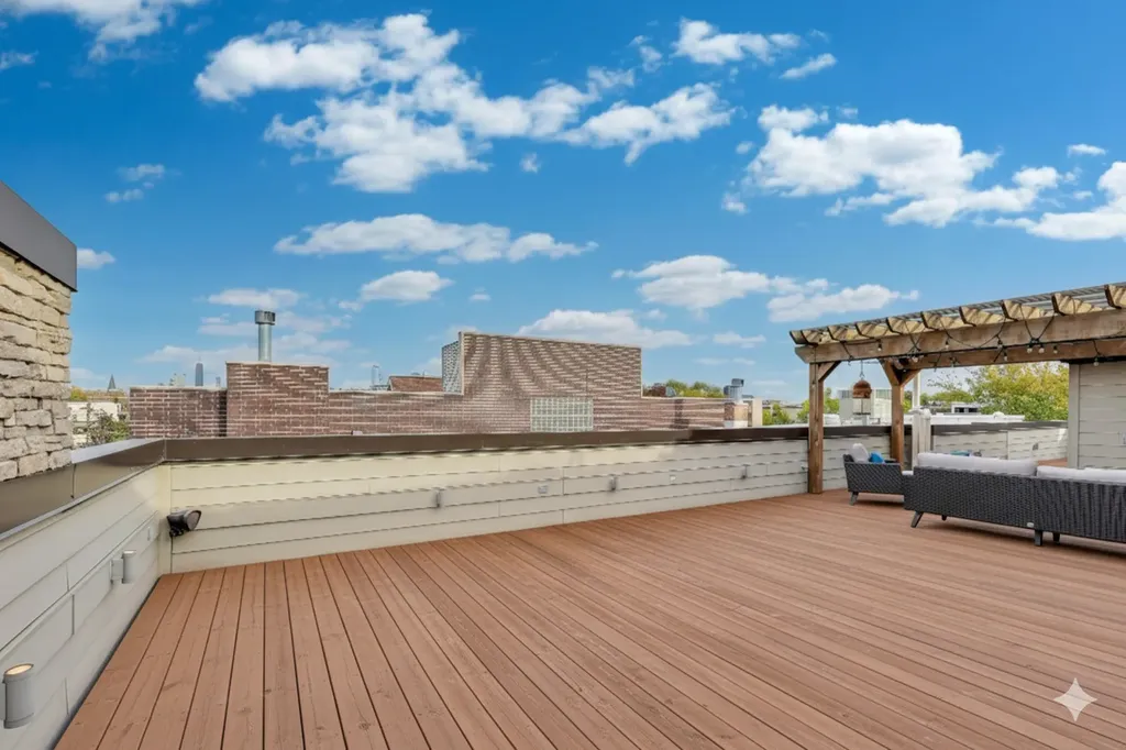 1856 West Huron Street Chicago IL 60622