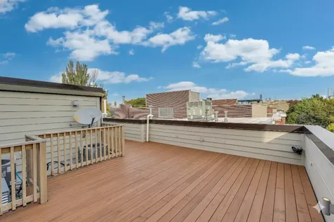 1856 West Huron Street Chicago IL 60622