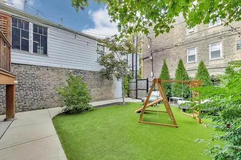 1856 West Huron Street Chicago IL 60622