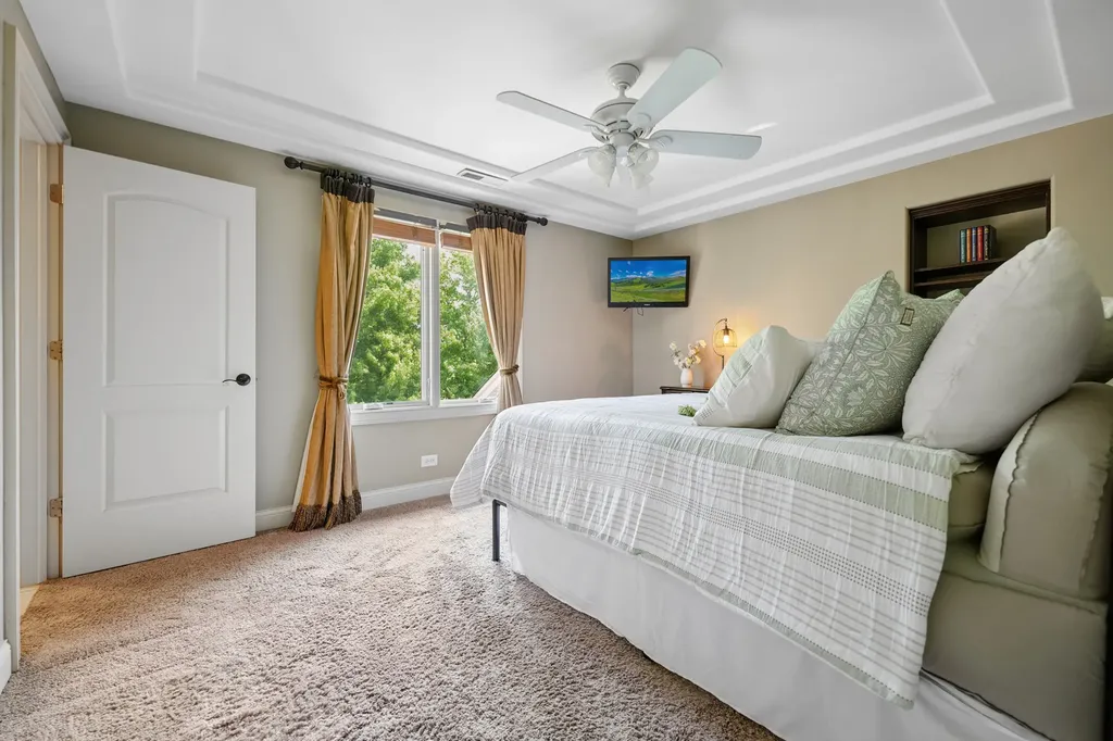 3508 Redwing Court Naperville IL 60564