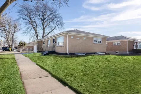 4955 North Delphia Avenue Norridge IL 60706