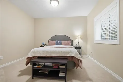3920 Brookline Lane Bloomington IL 61705