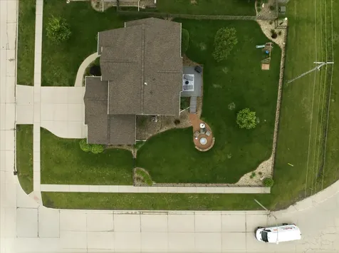 3920 Brookline Lane Bloomington IL 61705