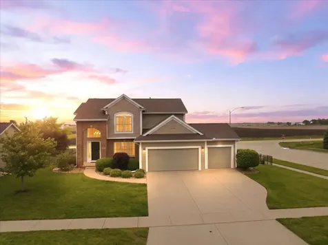 3920 Brookline Lane Bloomington IL 61705