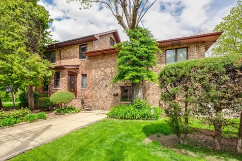 1499 Glencoe Avenue Highland Park IL 60035