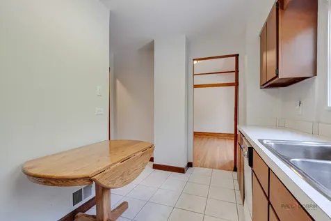 1499 Glencoe Avenue Highland Park IL 60035