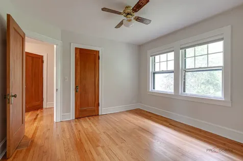 1499 Glencoe Avenue Highland Park IL 60035