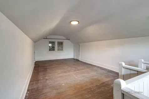 1499 Glencoe Avenue Highland Park IL 60035