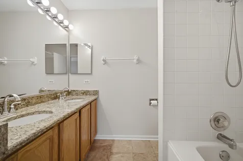 1911 North Silver Lake Road Arlington Heights IL 60004