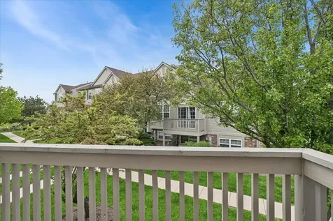1015 Ellsworth Drive Grayslake IL 60030