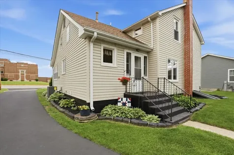 503 South Wells Street Sandwich IL 60548