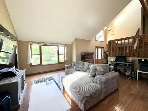 643 Lindgren Lane Belvidere IL 61008