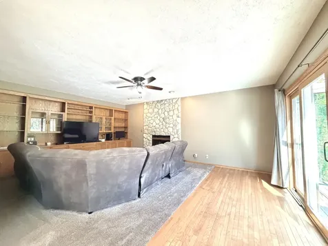 643 Lindgren Lane Belvidere IL 61008
