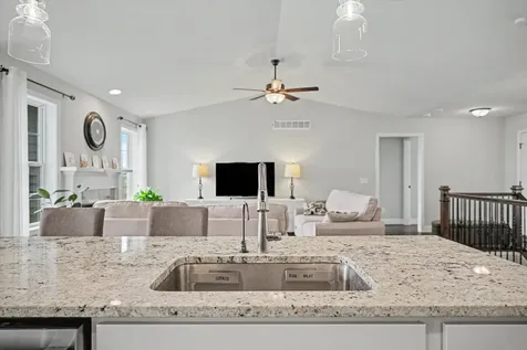 3904 Obsidian Drive Champaign IL 61822