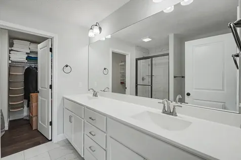 3904 Obsidian Drive Champaign IL 61822