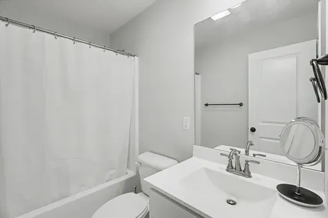 3904 Obsidian Drive Champaign IL 61822