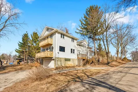 49 North Lake Avenue Fox Lake IL 60020