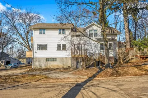 49 North Lake Avenue Fox Lake IL 60020