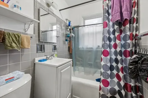 2626 West Balmoral Avenue Chicago IL 60625