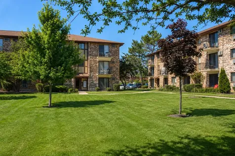 314 Klein Creek Court Carol Stream IL 60188