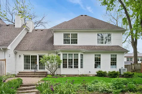 932 Chestnut Street Deerfield IL 60015