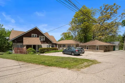 26198 West Spring Grove Road Antioch IL 60002