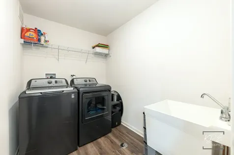 2002 Stuttle Road Batavia IL 60510