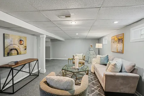 1041 East 90th Street Chicago IL 60619