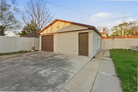 9035 Austin Avenue Morton Grove IL 60053