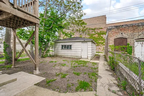 7349 South Evans Avenue Chicago IL 60619