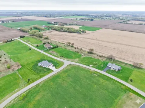 4701 Glacial Trail Ringwood IL 60072