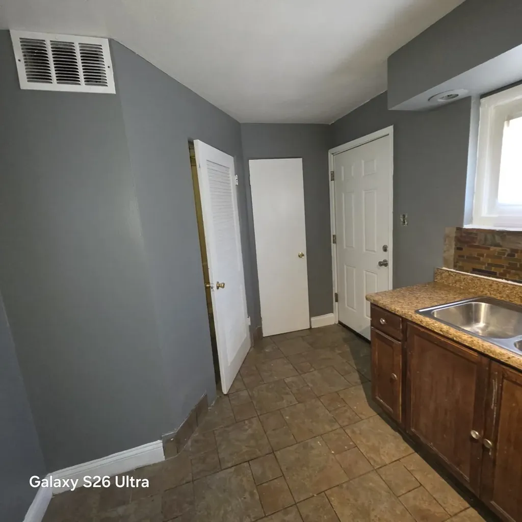 6759 South Calumet Avenue Chicago IL 60637