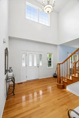 234 Midlane Drive Crystal Lake IL 60012