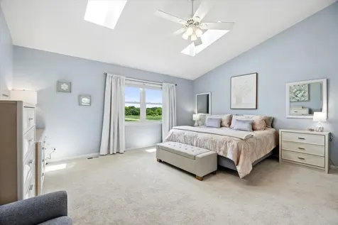 234 Midlane Drive Crystal Lake IL 60012