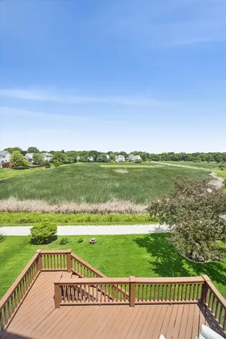 234 Midlane Drive Crystal Lake IL 60012