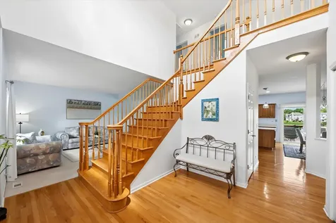 234 Midlane Drive Crystal Lake IL 60012